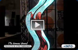 Demostraci�n de aplicaci�n de una pantalla fullcolor flexible de interior.