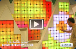 Paredes luminosas con paneles led interactivos.